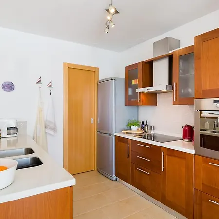 Deluxe City Apartman